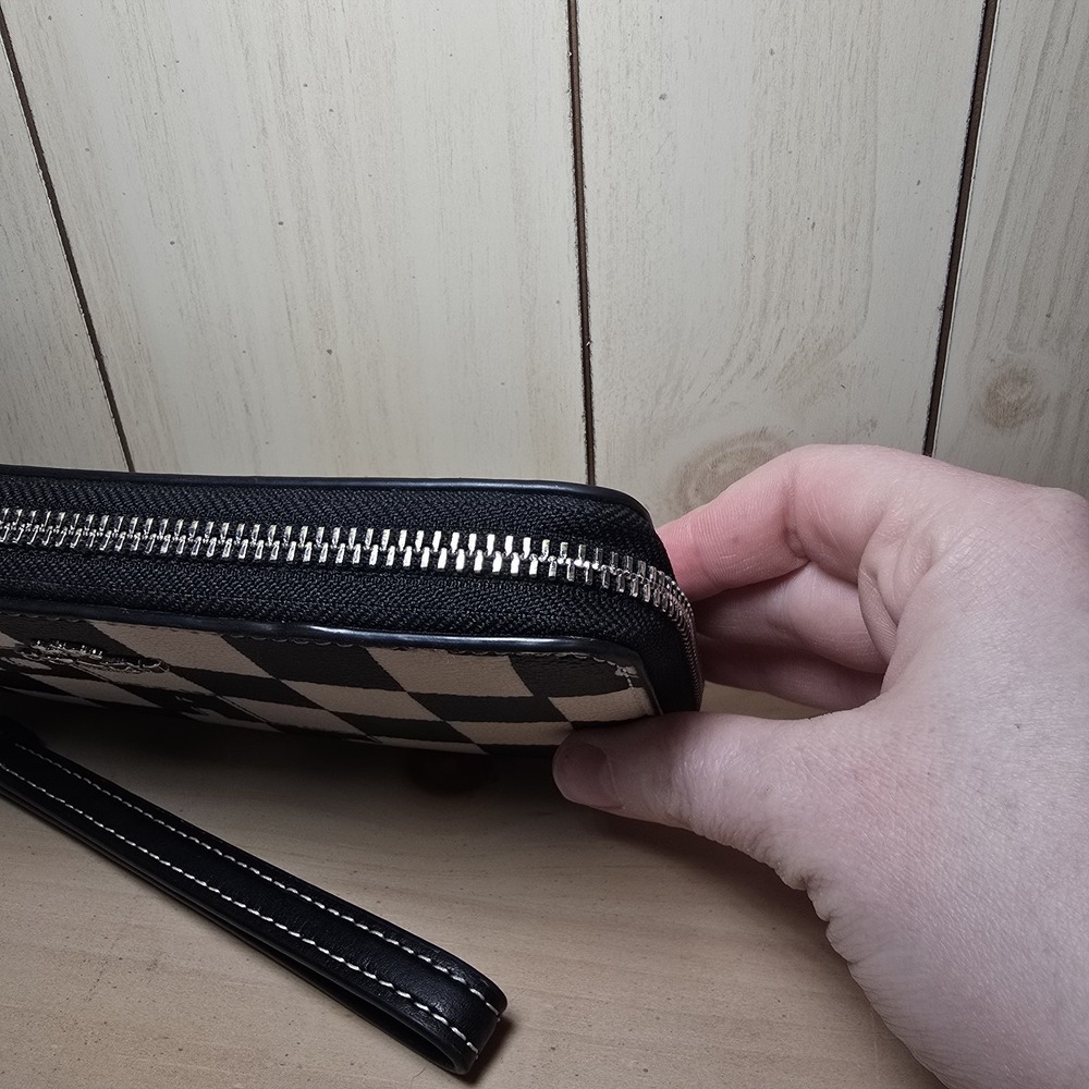 Coach Long Zip Around Wallet Black & White Checkerboard Print model CR622 Rare - Picture 3 of 16
